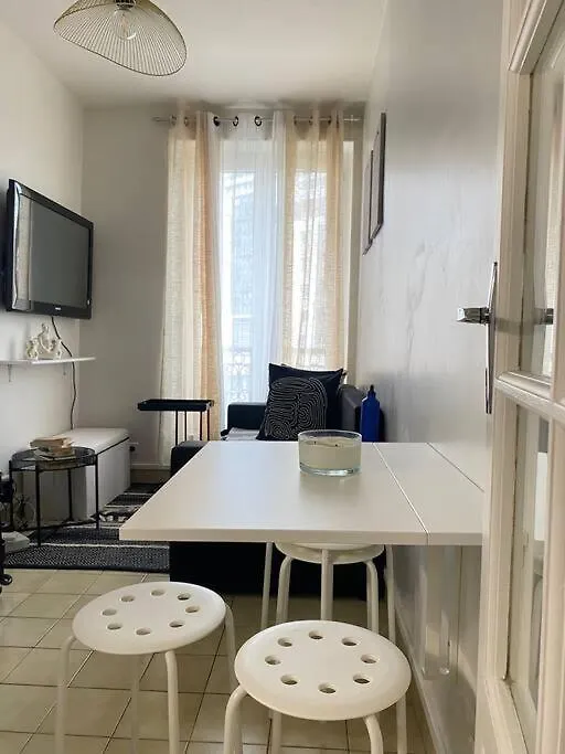 App Cozy En Plein Coeur De Paris Apartment France